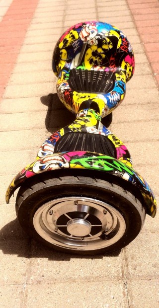 Ingyen szállítás!!! Jomo electronics, Hoverboard, graffiti mintával