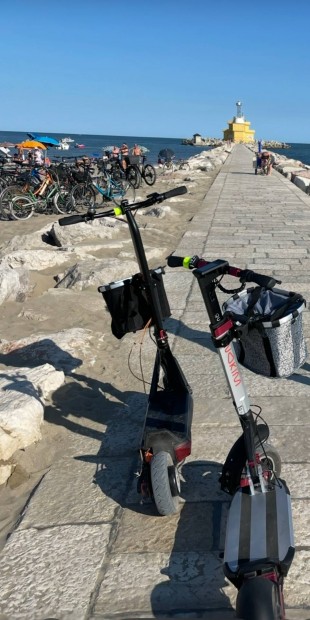 Inokim roller parban elado , mert parosan  szep az elet !!