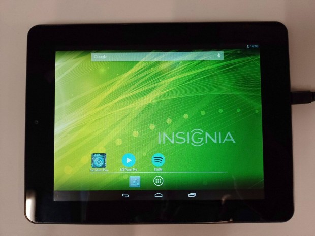 Insignia 8 NS-14T002 tablet