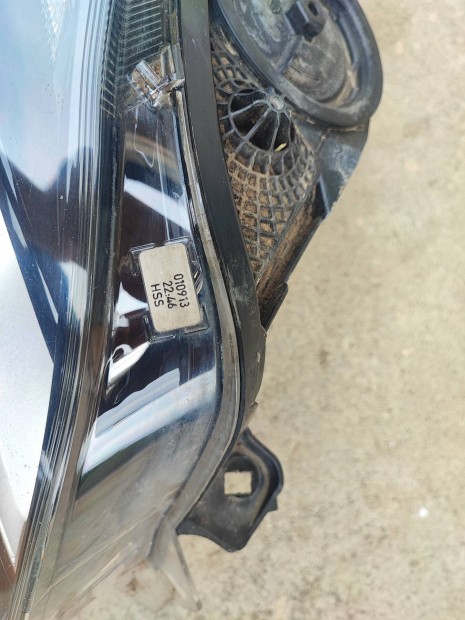 Insignia xenon fnyszr 