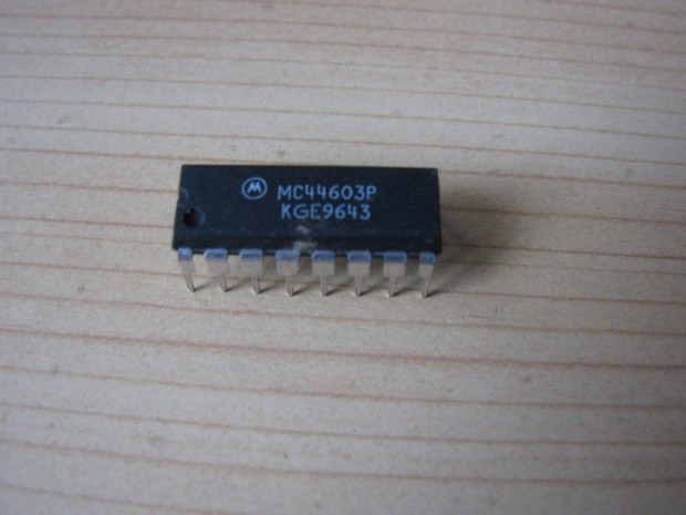 Integrlt ramkr MC44603P