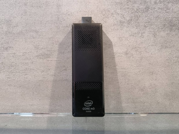 Intel Compute Stick 6. genercis mini, zseb pc