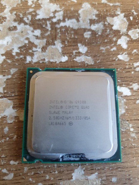 Intel Core2Quad Q9300 4 magos 775 CPU