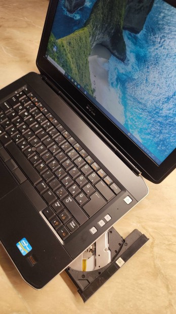 Intel Core i5 Dell laptop