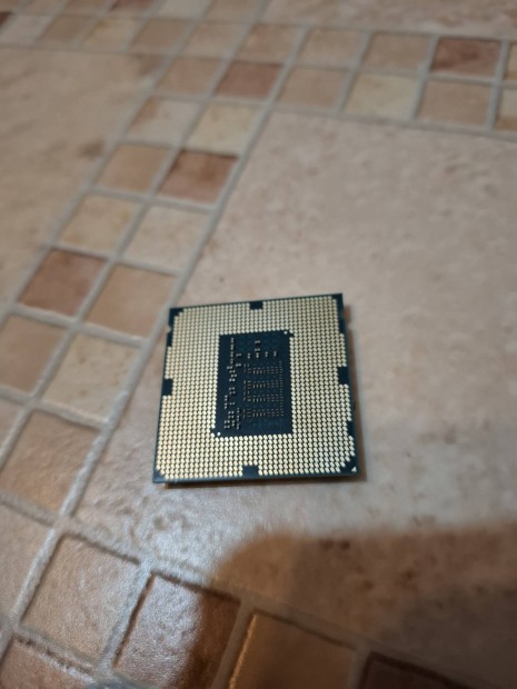 Intel Core i5 - 4590 4 x 3,30 GHz