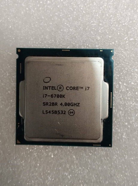 Intel Core i7 6700K 4 mag 4GHz