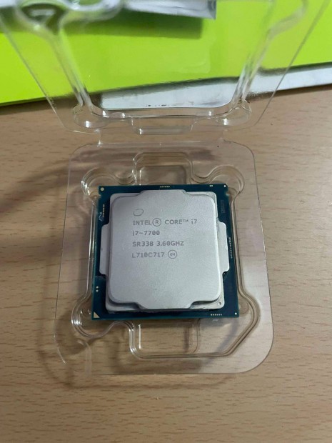 Intel Core i7-7700 processzor