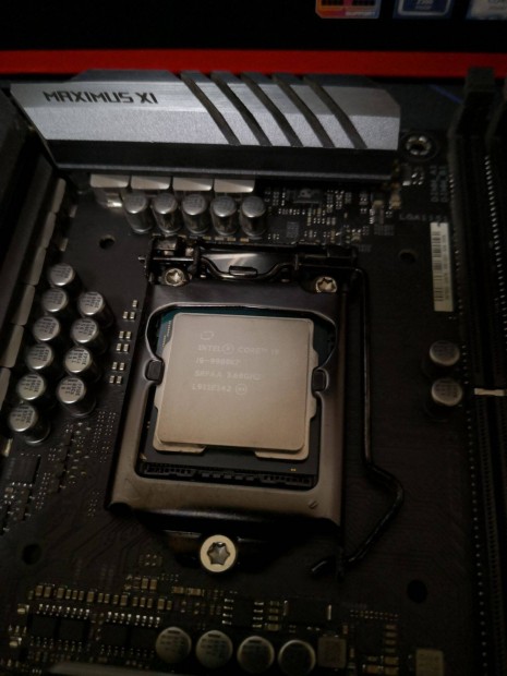 Intel Core i9-9900KF
