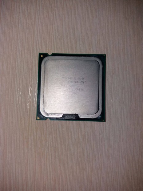 Intel E5200 Processzor