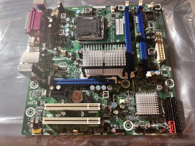 Intel LGA775 microatx alplap
