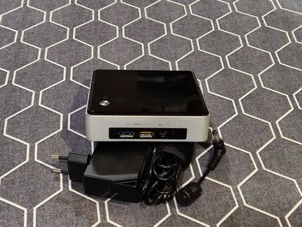 Intel NUC NUC5i3Ryk