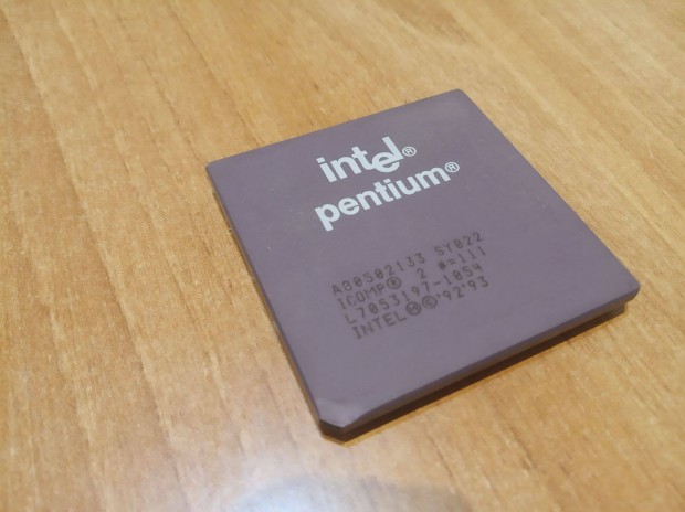 Intel Pentium 133MHz processzor