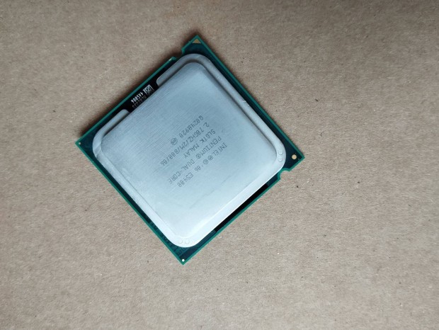 Intel Pentium Dual-Core E5400 2.7GHz LGA775 Processzor