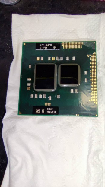 Intel(R) Core(TM) i3-370M, 2.40 GHz laptop processzor