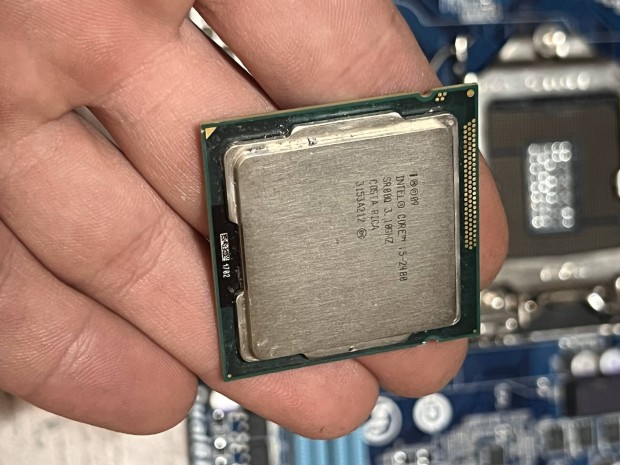 Intel core i5 2400