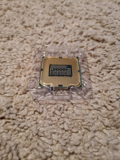 Intel core i5 2500k + gyri ht