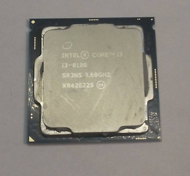 Intel i3-8100 processzor