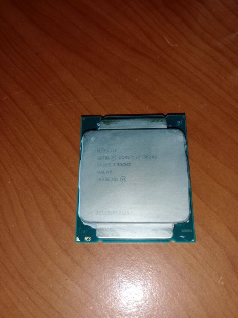 Intel i7 - 5820K processzor 6mag 12szl LGA 2011