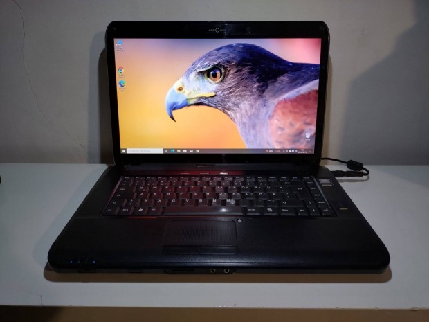 Intel laptop olcsn! (4gb ram - 250gb hdd - Wifi - HDMI - kamera)