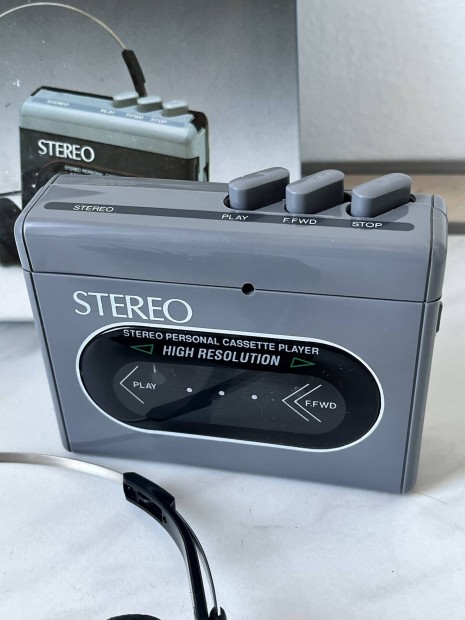 International AK 18 �j walkman kazett�s magn� szervizelve