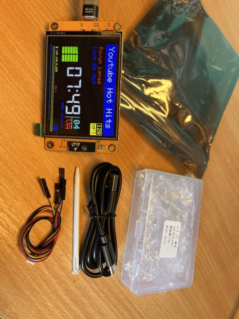 Internet rádió 2.8" érintős kijelzővel esp32 wifi