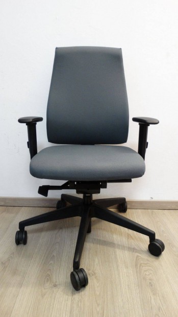 Interstuhl Goal 152G n�met irodai sz�k �t�d �ron - sz�rke