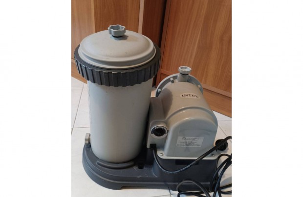 Intex 28634 papírszűrős vízforgató