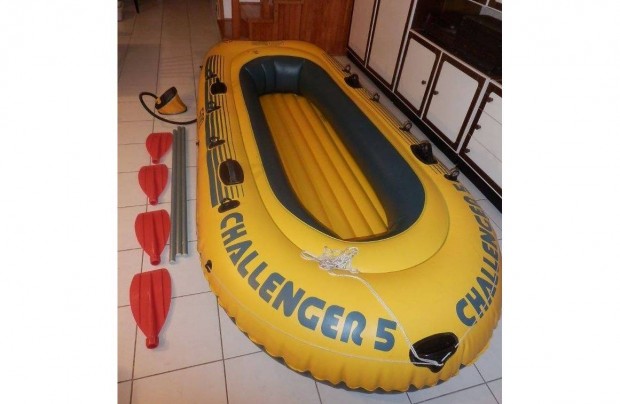 Intex (USA márka) Challenger 500 3 légkamrás vastag pvc csónak