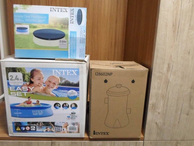 Intex medence eladó!