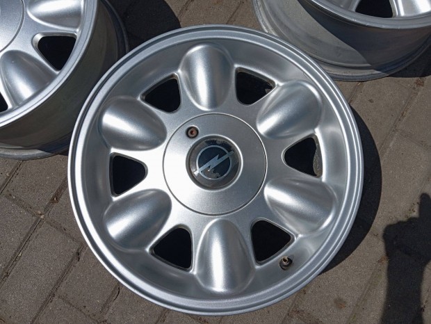 Intra alufelnik 15" Opel Astra H, Omega, Zafira, Vectra B 5x110-es