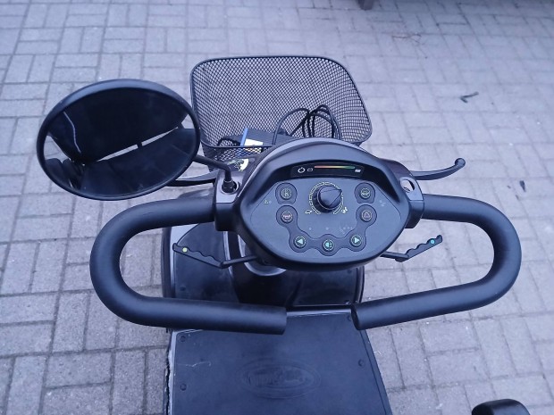 Invacare Comet Alpine elektromos moped