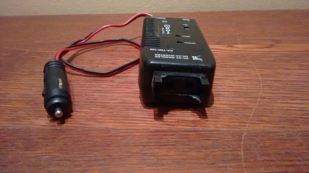 Inverter EA-TWI 100 12V = 220V