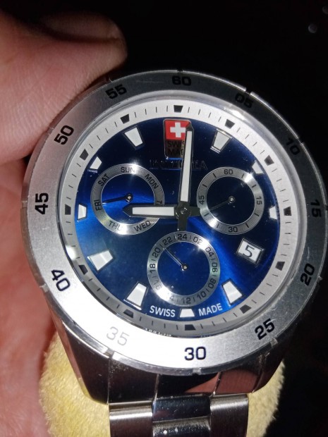 Invicta quartz 46 mm 