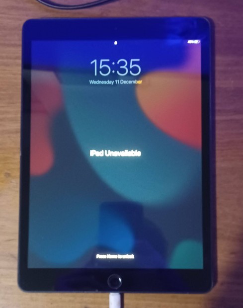 Ipad 7 32GB Alkatr�sznek