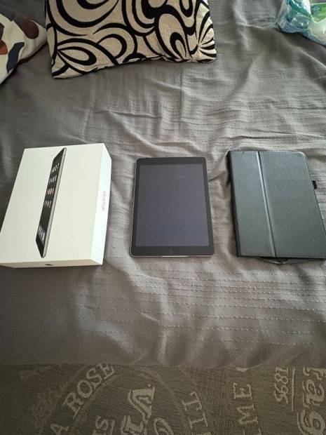 Ipad Air 16Gb Wifi+Cellulr tablet elad