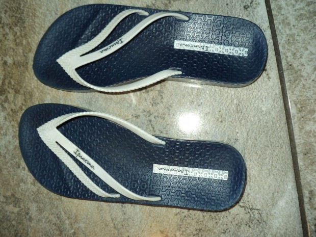 Ipanema papucs elad