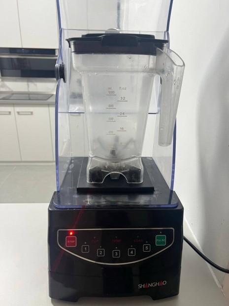 Ipari 1800W csendes turmix / smoothie gp zajcskkent brval