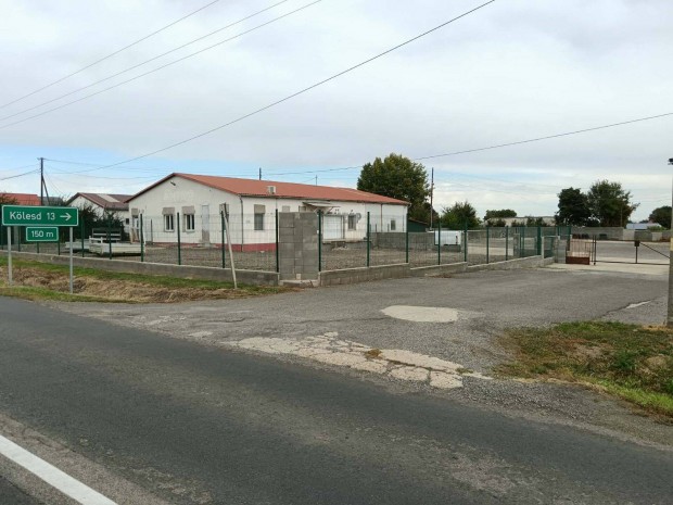 Ipari telephely Harc Alkotm�ny u. 1/b