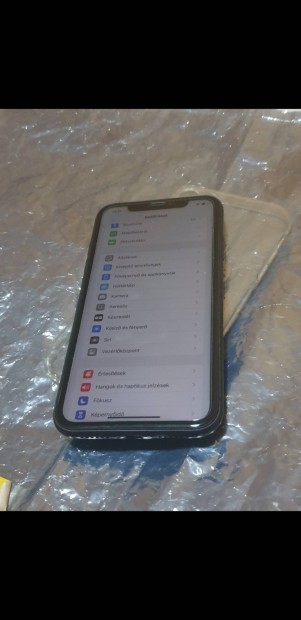 Iphone 11 Black, 64gb, 100as akkuval, Flis+Tok,Fggetlen