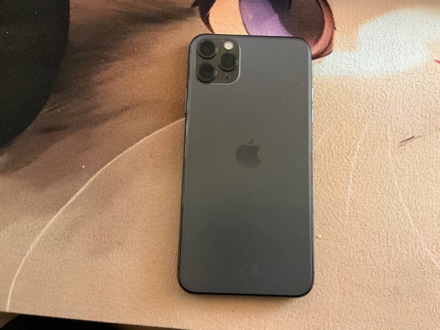 Iphone 11 pro max 84%akumultor karcmentes, 256gb