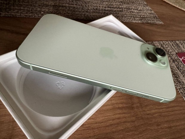 Iphone 15 256GB Green - független - karcmentes - Csere is lehet