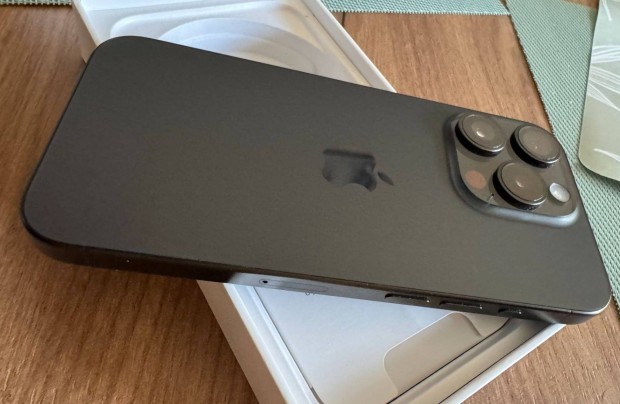 Iphone 15 Pro 256GB Titanium Black - hibtlan - Csere is lehet