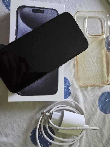 Iphone 15 Pro gyrilag fggetlen. 