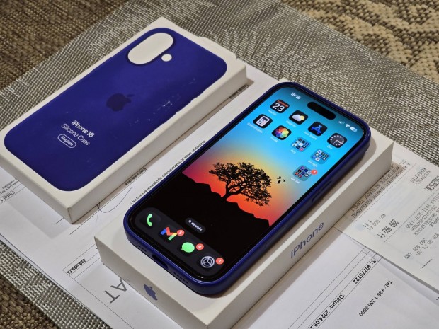 Iphone 16 128GB ultramarine blue