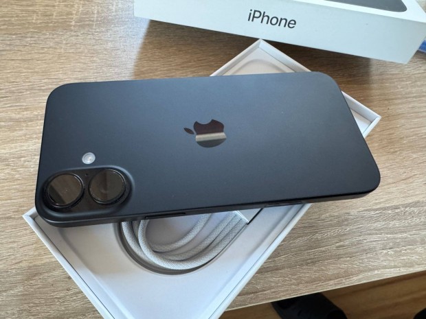 Iphone 16 256GB Black - Vadonatj - fggetlen - Csere is lehet