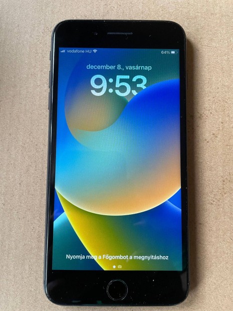 Iphone 8 plus 64GB-krtyafggetlen