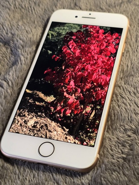 Iphone 8 jszer, rosegold