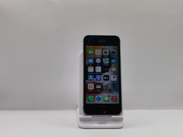 Iphone SE (karcos érintő) 32 GB (ezüst)