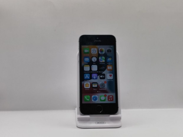 Iphone SE (karcos érintő) (32 GB) ezüst
