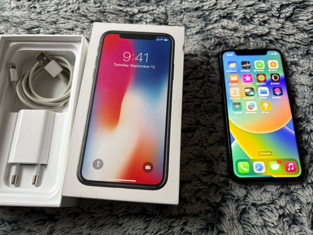 Iphone X fekete Fggetlen 100 %-os j akku Karcmentes mint az j